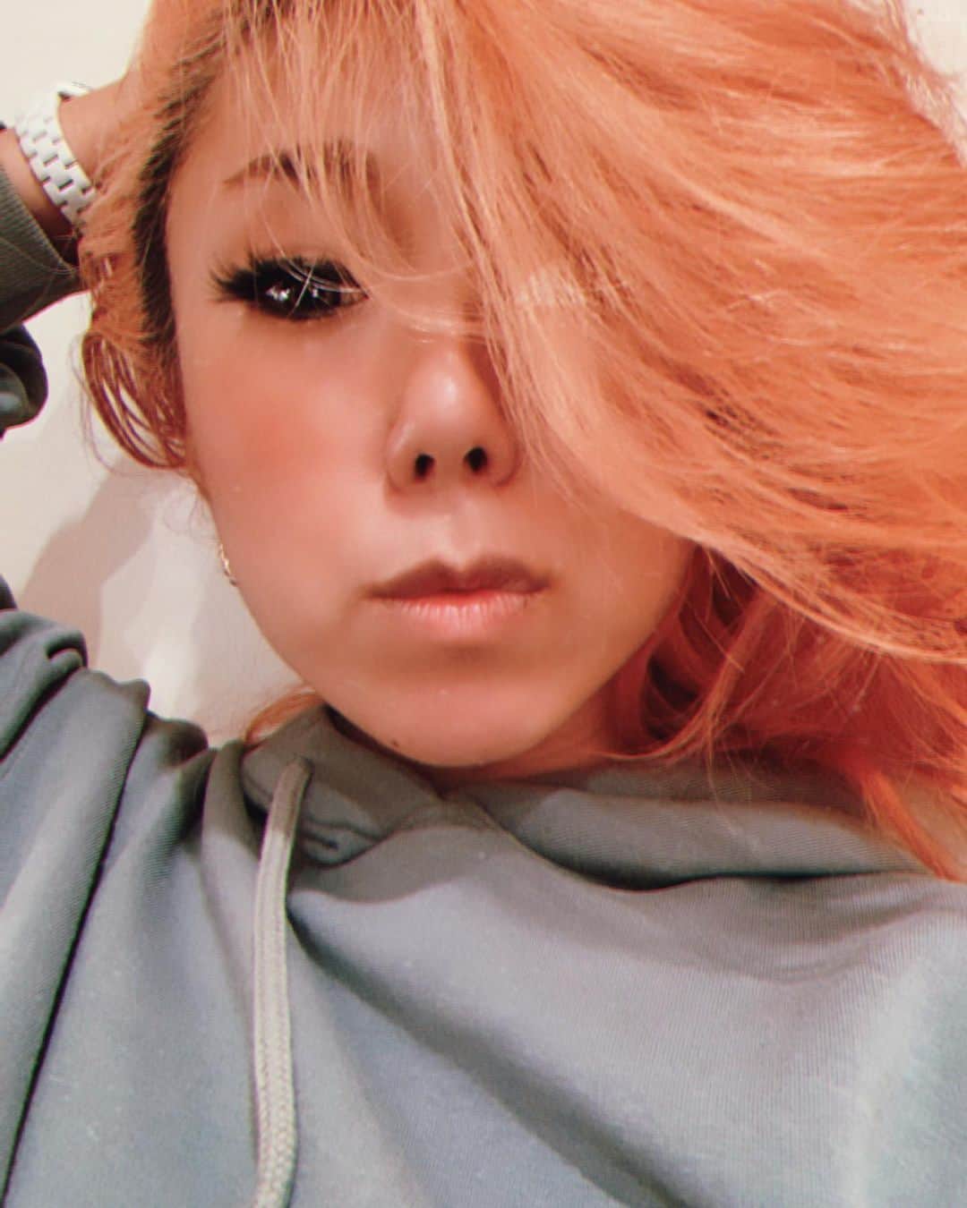 JAMOSAのインスタグラム：「Savage Love Did somebody did somebody  Break your heart  Lookin like an angel But you’re savage Love When you kiss me I know you don’t give two Fucks But I still want that Savage Love」