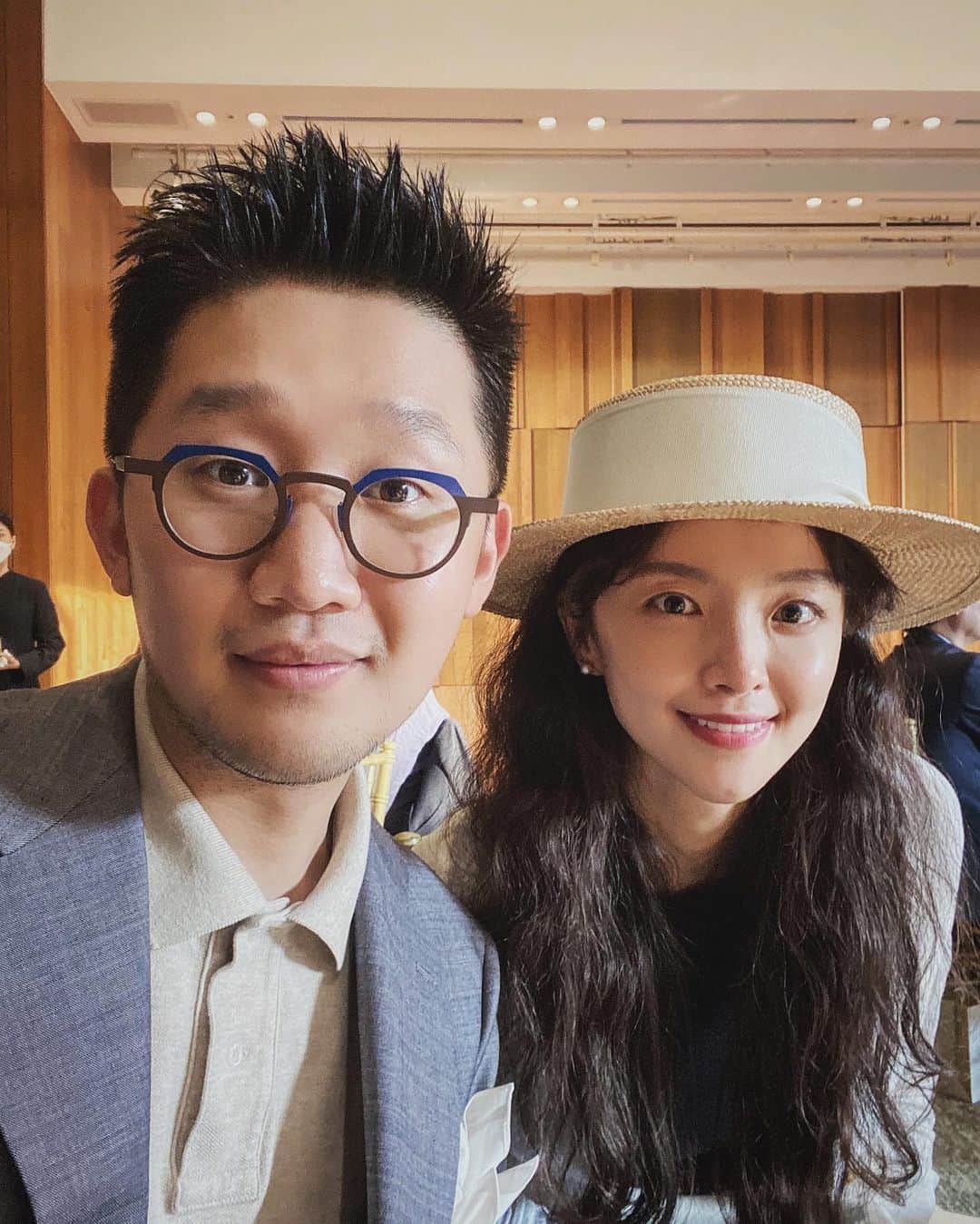 パク・ヨンインのインスタグラム：「오랜만에 올리는 먹는거 말고 내 근황. 마스크 쓰고 테니스를 쳐야하는 신세지만, 그래도 좋은 사람들과 행복하게 잘 지내고 있어요. 여러분들은 어때요.!?」
