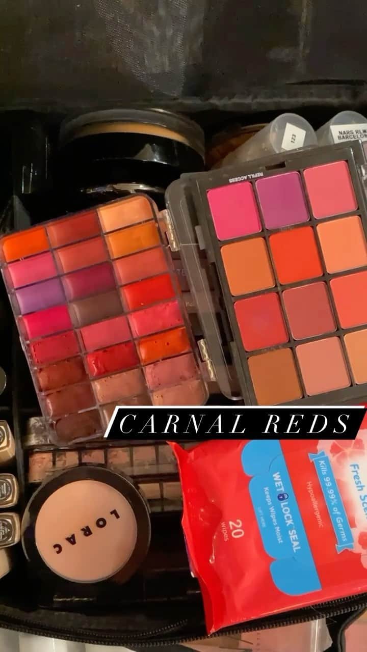 JO BAKERのインスタグラム：「C A R N A L • T O N E S  Deep grunge rust and reds on #parisjackson for @jimmykimmellive ....everyone’s asking for the lipstick colour.. it’s @officialbyredo #worshipher  @isamayaffrench latest delivery!!!!」