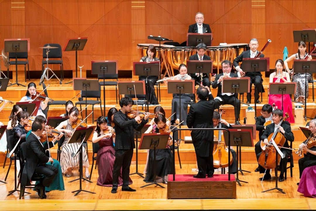三浦文彰（ヴァイオリニスト）さんのインスタグラム写真 - (三浦文彰（ヴァイオリニスト）Instagram)「In Miyazaki few days ago with the great Miyazaki music festival orchestra and Maestro Tatsuya Shimono, we performed Beethoven’s violin concerto. Wonderful time it was😊 ©︎K.Miura #miyazaki#musicfestival#beethoven」12月4日 17時19分 - fumiakimiura
