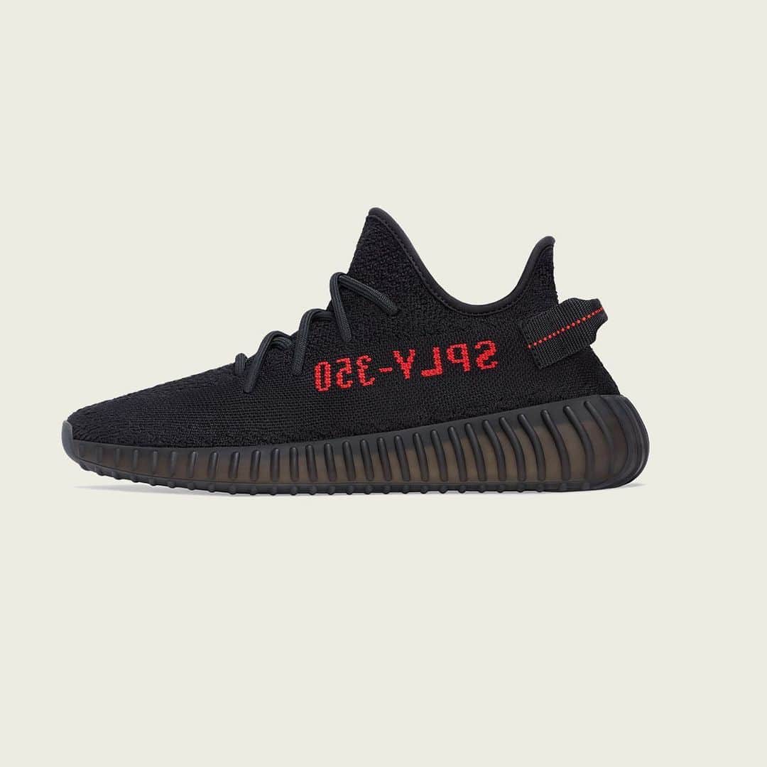 のインスタグラム：「【 Info 】﻿ ＜ adidas YEEZY BOOST 350 V2 BRED ＞﻿ アディダス オリジナルスとカニエ・ウエストのコラボレートコレクション 「adidas + KANYE WEST」からYEEZY BOOST 350 V2の新色｢BRED」を12月5日(土) 10:00からユナイテッドアローズ＆サンズ オンラインストアで発売いたします。店舗での発売はございません。ご了承ください。﻿ ﻿ The new color "BRED" of YEEZY BOOST 350 V2 from the collaborative collection "adidas + KANYE WEST" of Adidas Originals and Kanye West will be on sale from 10:00 on Saturday, 5th December at the United Arrows & Sons online store.﻿ ﻿  #adidas #adidasyeezy350 ﻿ #UnitedArrowsAndSons」