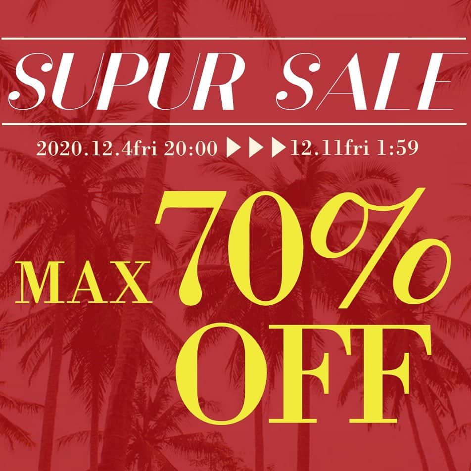 ラレイアのインスタグラム：「🌴 本日20時スタート‼️ 楽天スーパーSALE🌟 ・ お待たせしました🥺💕 今年最後のスーパーSALEは、人気アイテムが過去最大プライスダウン！ ・ そして毎回大好評の期間限定クーポンも配布😊 ・ ・ ・ また、今夜20時よりご注文が殺到し、 楽天のサーバーがダウンする恐れがございますので予めご了承くださいませ🙇‍♀️ ・ ・ ・ ---La Leia Precious Life(ラレイア)--- @laleia_official ・ 楽天市場店 https://www.rakuten.co.jp/laleia-p-life/ ・ ・ ・ #art#hawaii#aloha#surf#beach#laleia#ハワイ#フォトジェニック#インスタ映え#インスタ女子#アロハ#ビーチ#海を感じる雑貨#ラレイア#アート#ビーチガール#サーフスタイル#大人カジュアル#ギフト#プレゼント#楽天スーパーセール #楽天」