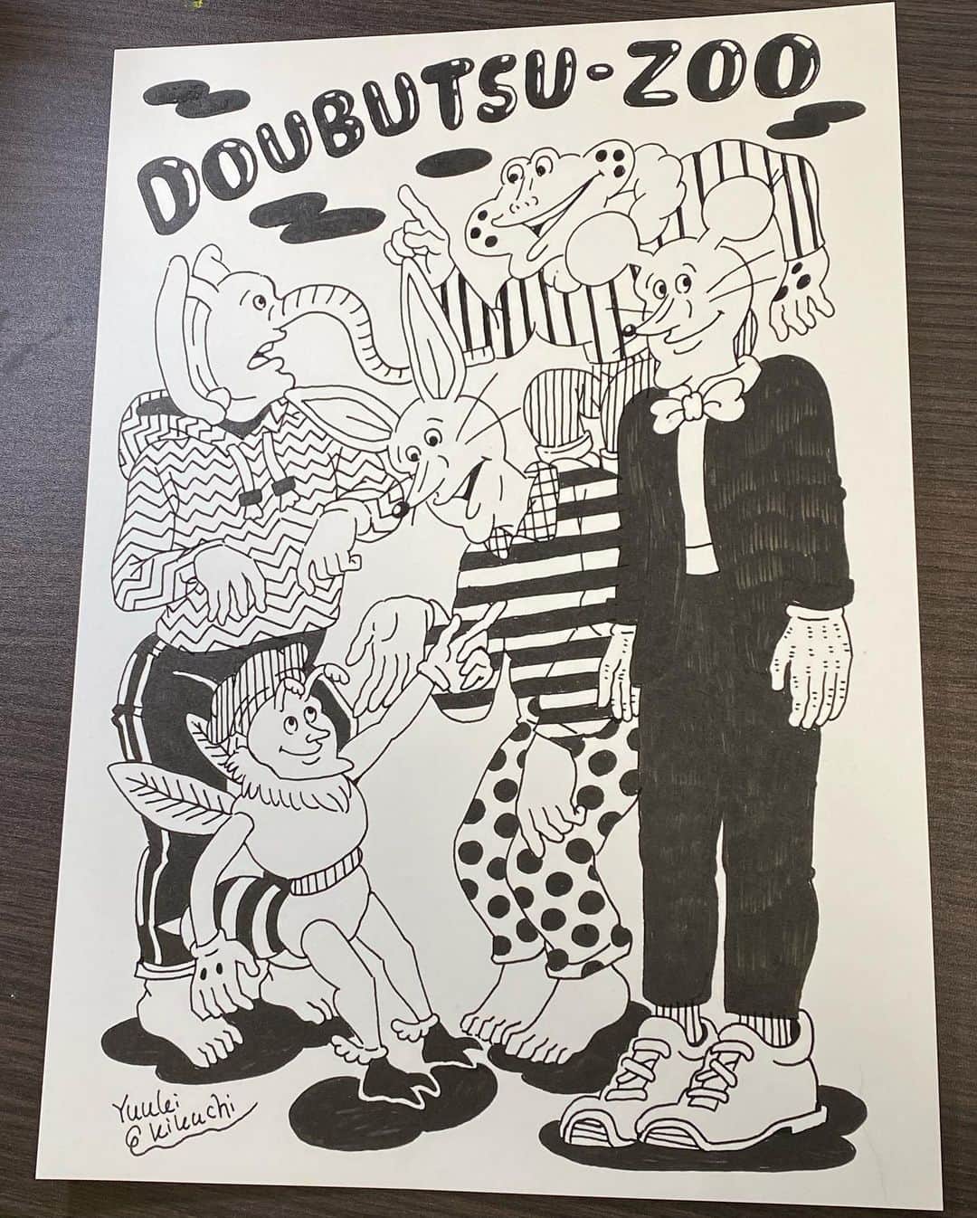きくちゆうきのインスタグラム：「絵を描いてるところ  #どうぶつーズ #doubutsuzoo」