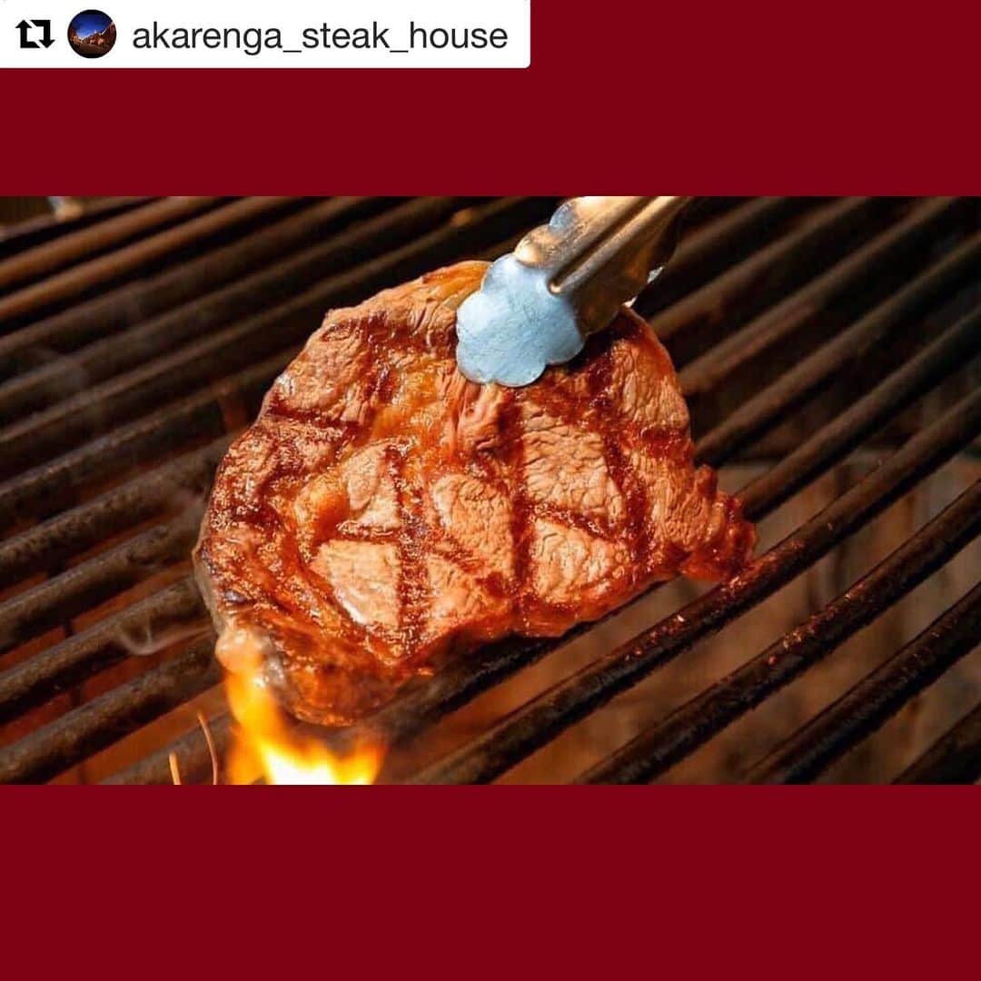 GLIONMUSEUM（ジーライオンミュージアム）さんのインスタグラム写真 - (GLIONMUSEUM（ジーライオンミュージアム）Instagram)「2020/12/04 . 赤レンガ倉庫の一角にある、自慢のステーキをお召し上がりいただける @akarenga_steak_house より、TV放送のお知らせです！ みなさまぜひご覧くださいませ♫  #Repost @akarenga_steak_house with @get_repost ・・・ 2020/12/03﻿ AKARENGA STEAK HOUSEよりテレビ放送のお知らせです！﻿ ﻿ フットボールアワーがMCの関西人がおでかけできるツウなスポットを豪華ゲストと巡る、お値打ち＆裏情報満載の地域密着型ロケ番組「フットマップ」にAKARENGA STEAK HOUSEが登場いたします！是非ご覧くださいませ。﻿ ﻿ 番組名　　関西テレビ　フットマップ﻿ 放送日時　12月5日（土）18:30-19:00﻿  ﻿ AKARENGA STEAK HOUSE﻿ 所在地﻿ 大阪市港区海岸通2-6-39　赤レンガ倉庫/GLION MUSEUM内﻿ ﻿ TEL：06-6573-3100﻿ ﻿ 営業時間﻿ 平日　17:30～22:30(21:00最終ご案内)﻿ 土日祝17:00～22:30(21:00最終ご案内)﻿ ﻿ #akarengasteakhouse#steak#dinner#instagood#steakhouse#restaurant#レストラン#恋人の聖地#赤レンガ倉庫#大阪旅行#赤レンガ #osaka#tasty#tastyjapan#ディナー#大阪グルメ#デート#luxury#記念日#ステーキ#お肉#クラシックカー#classicar#赤レンガステーキハウス#アカレンガステーキハウス#大阪デート#天保山#クリスマス﻿」12月4日 18時10分 - glionmuseum