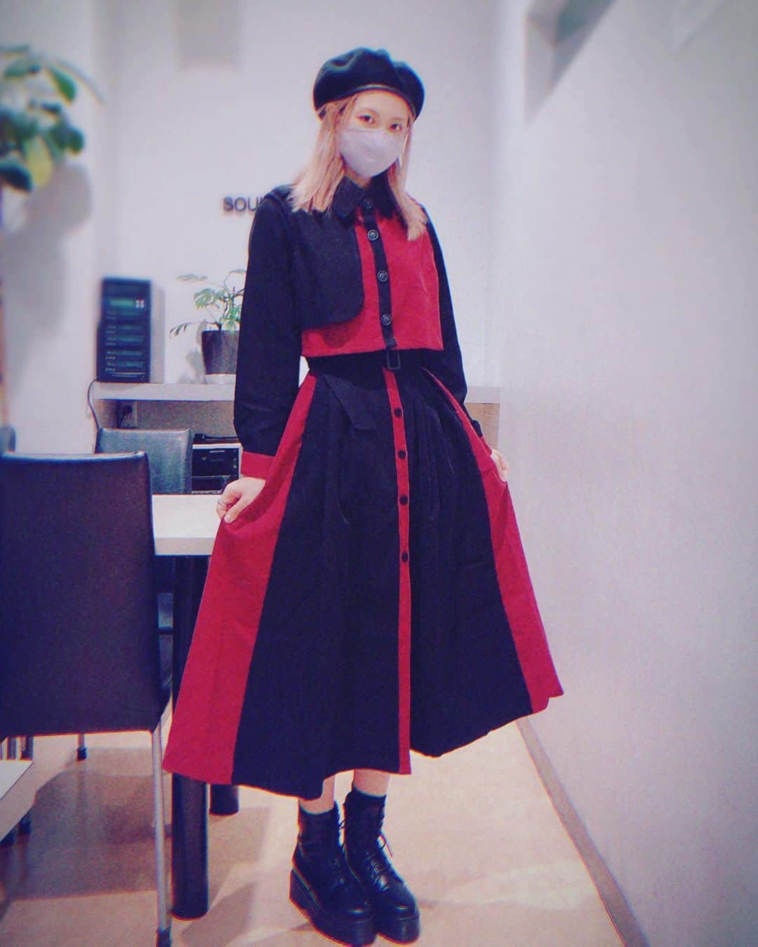 佐咲紗花のインスタグラム：「. いっぱい歌ってきた！ 背筋がしんどい🙃」