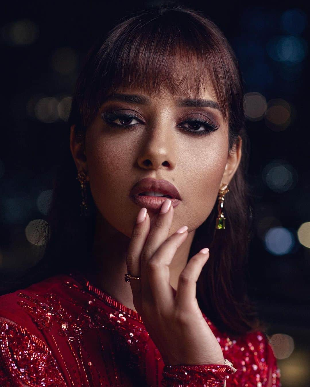 Balqees Ahmed Fathiさんのインスタグラム写真 - (Balqees Ahmed FathiInstagram)「لوك حفل العيد الوطني 🇦🇪 #بلقيس_لوك_بوك  Styled by: @maconsultancy.ae  Dress by: @georgeshobeika  Makeup: @bouba  Hair: @rafifazaa  Photo: @diakartphoto  Jewelry: @by.noorashawqi   #balqeeslookbook」12月5日 6時02分 - balqeesfathi