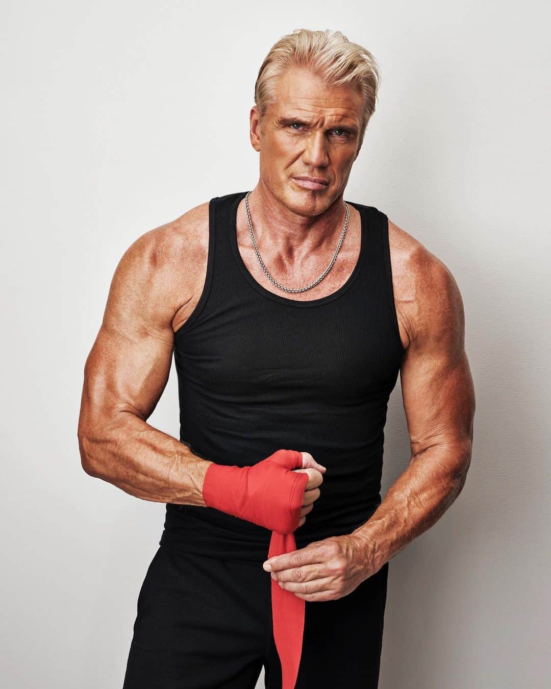 ドルフ・ラングレンのインスタグラム：「From my photoshoot with Per Bernal for Muscle and Health magazine. I have realized as we get older the most important thing is your overall fitness rather than being the strongest or the fastest. I use a combination of weights for strength, boxing for cardio and hiking for functional mobility and mental relaxation. The fight goes on forever... 👊🏻」