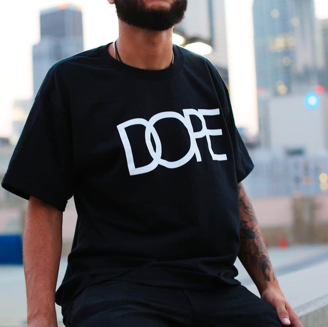 DOPEのインスタグラム：「Classic Logo Tee 🎁 #dope」