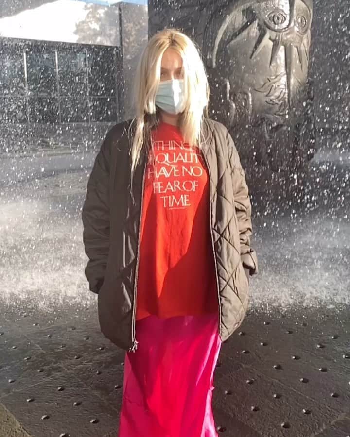 ケイリン・ルッソのインスタグラム：「🍓 Niña Fresa 🍓」
