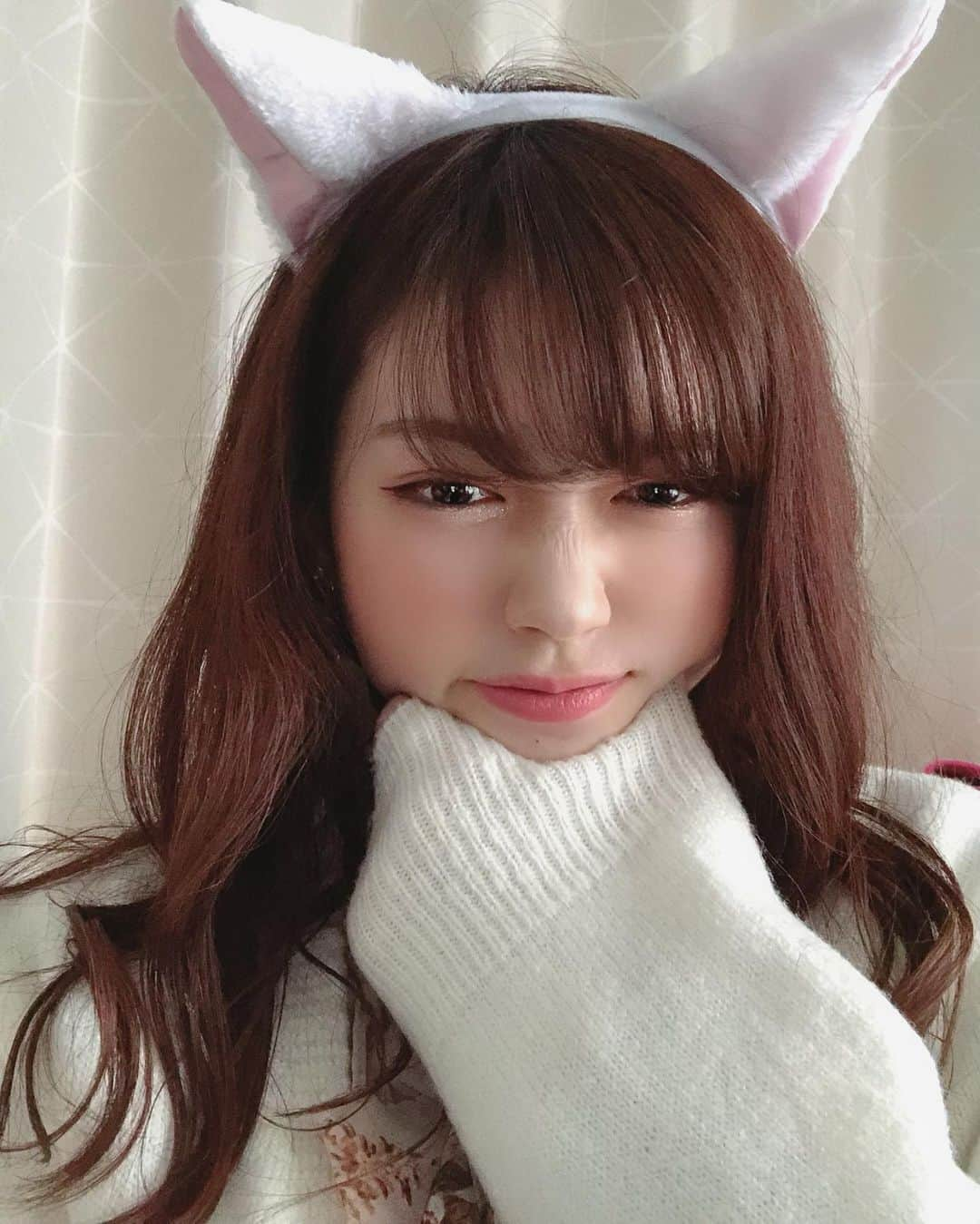 藤堂なえみさんのインスタグラム写真 - (藤堂なえみInstagram)「🐈🐈‍⬛💩♡ にゃん！！ ・ ・ #過去pic #猫 #猫好き #なえぴょん🐰」12月4日 21時03分 - naestagramdayo