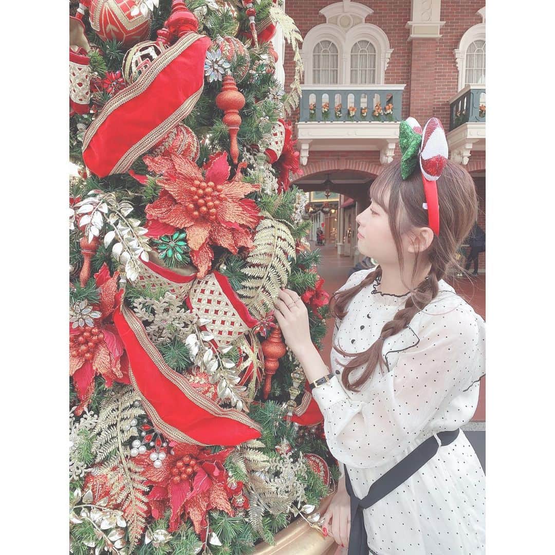 達家真姫宝さんのインスタグラム写真 - (達家真姫宝Instagram)「今年もサンタさんくるかな？🎅🎂🎄 #クリスマス#disneyland#disney」12月4日 21時21分 - makiho_official