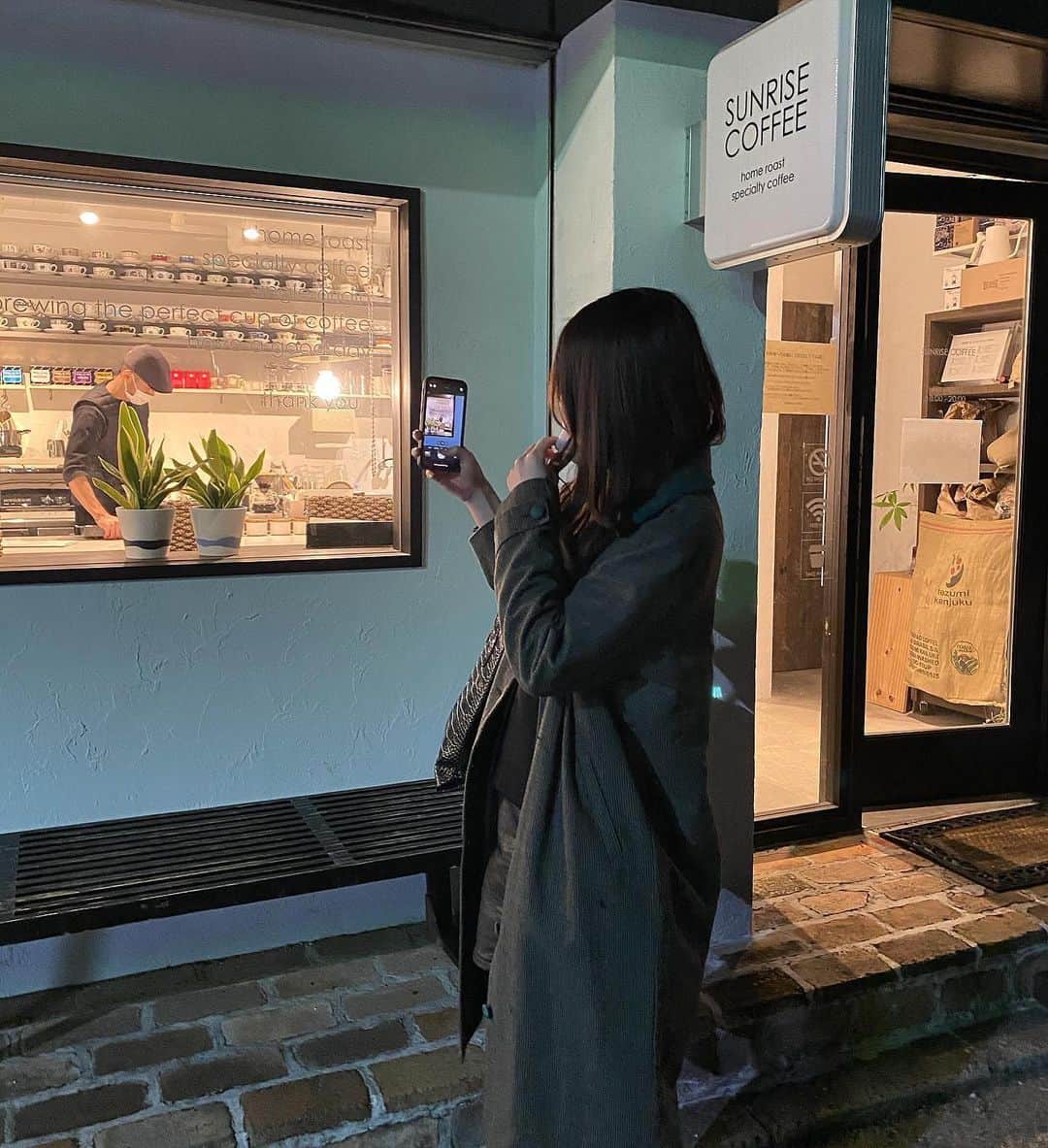 遠藤沙和子さんのインスタグラム写真 - (遠藤沙和子Instagram)「😗店員さん盗撮してるわけではない」12月4日 21時39分 - sawakoendo__
