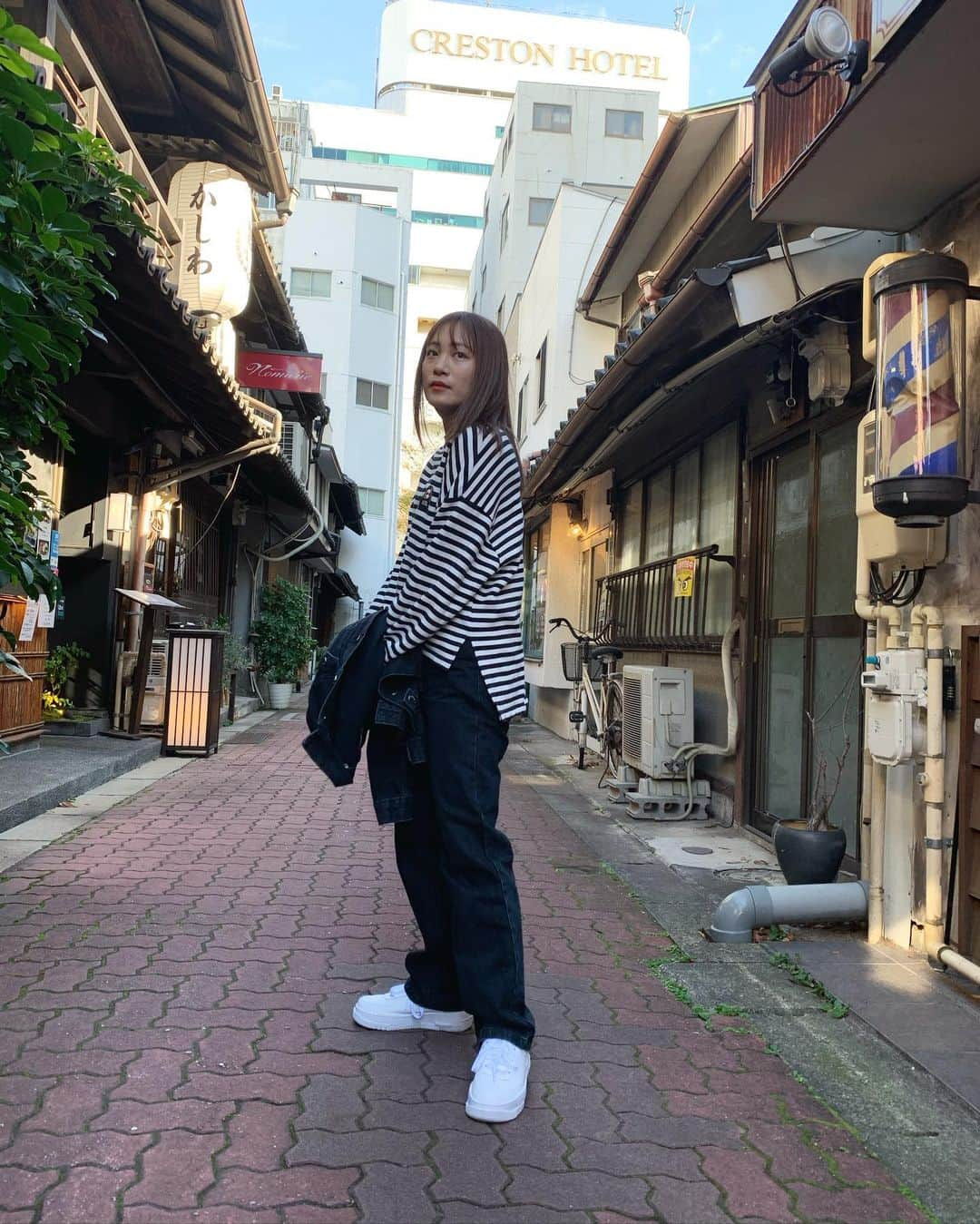 斉藤真木子さんのインスタグラム写真 - (斉藤真木子Instagram)「#makicode この日のコーデ､クレジット🏷記載しておきました☺︎ . tops @xgirljp pants @needsupplyjp shoes @nike」12月4日 21時52分 - saitomakiko628