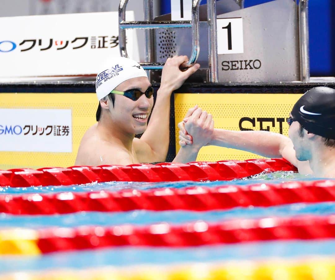 日本オリンピック委員会さんのインスタグラム写真 - (日本オリンピック委員会Instagram)「競泳の日本選手権第2日。 100m背泳ぎは男子の入江陵介選手が7連覇、女子の酒井夏海選手が2連覇を達成し、男子200m自由形は松元克央選手が3連覇。また、女子200m自由形は白井璃緒選手が2連覇し、女子400m個人メドレーは清水咲子選手、男子1500m自由形は竹田渉瑚選手が優勝しました。（写真：フォート・キシモト） . 🏊‍♀️JAPAN SWIM 2020🏊‍♂️ . [Men's 100m Backstroke] 🥇入江陵介/Ryosuke Irie . [Women's 100m Backstroke] 🥇酒井夏海/Natsumi Sakai . [Men's 200m Freestyle] 🥇松元克央/Katsuhiro Matsumoto . [Women's 200m Freestyle] 🥇白井璃緒/Rio Shirai . [Women's 400m Individual Medley] 🥇清水咲子/Sakiko Shimizu . [Men's 1500m Freestyle] 🥇竹田渉瑚/Shogo Takeda . #競泳 #Swimming #がんばれニッポン #TEAMNIPPON #JapaneseOlympicCommittee #Tokyo2020 . 📷PHOTO KISHIMOTO」12月4日 21時56分 - teamjapanjoc