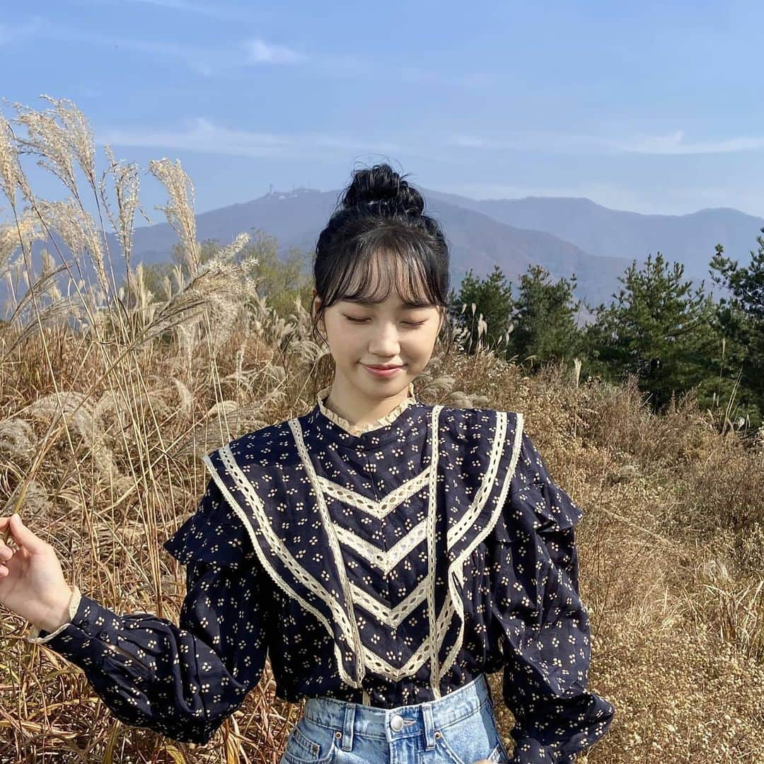 IZ*ONEさんのインスタグラム写真 - (IZ*ONEInstagram)「🎞Panorama🎞 D-3!!  #채원 #チェウォン #IZONE #아이즈원 #アイズワン」12月4日 22時00分 - official_izone