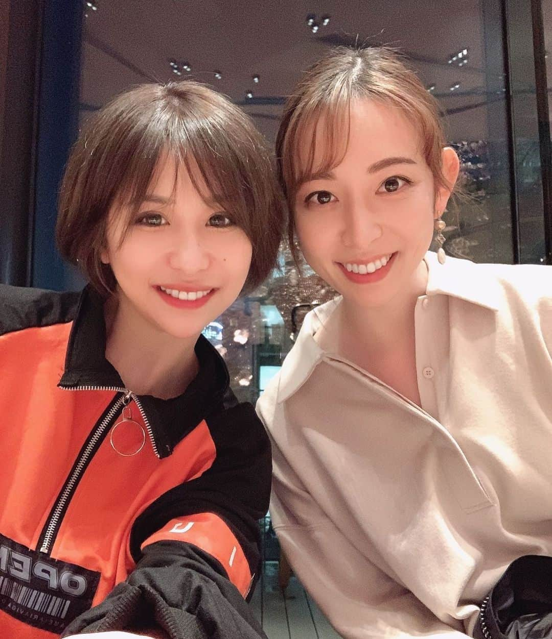 今井麻椰さんのインスタグラム写真 - (今井麻椰Instagram)「あの過酷すぎる旅がなかったら、絶対出会うことがなかった私たち…👯‍♀️  今でもずっと仲良いりなぷぅ💓  一生思い出し笑いできる、ベトナムの旅！！  あれから3年らしい…🇻🇳  #ラブアース 笑」12月4日 22時14分 - maya_imai_124