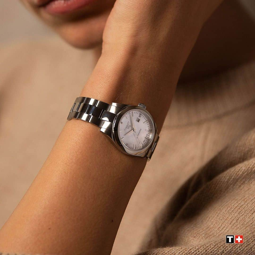 ティソのインスタグラム：「Those looking for a trustworthy companion that reflects their busy day-to-evening lifestyle!  #Tissot #ThisisYourTime #TMyLady #radiant #fascinating #fresh #chic」