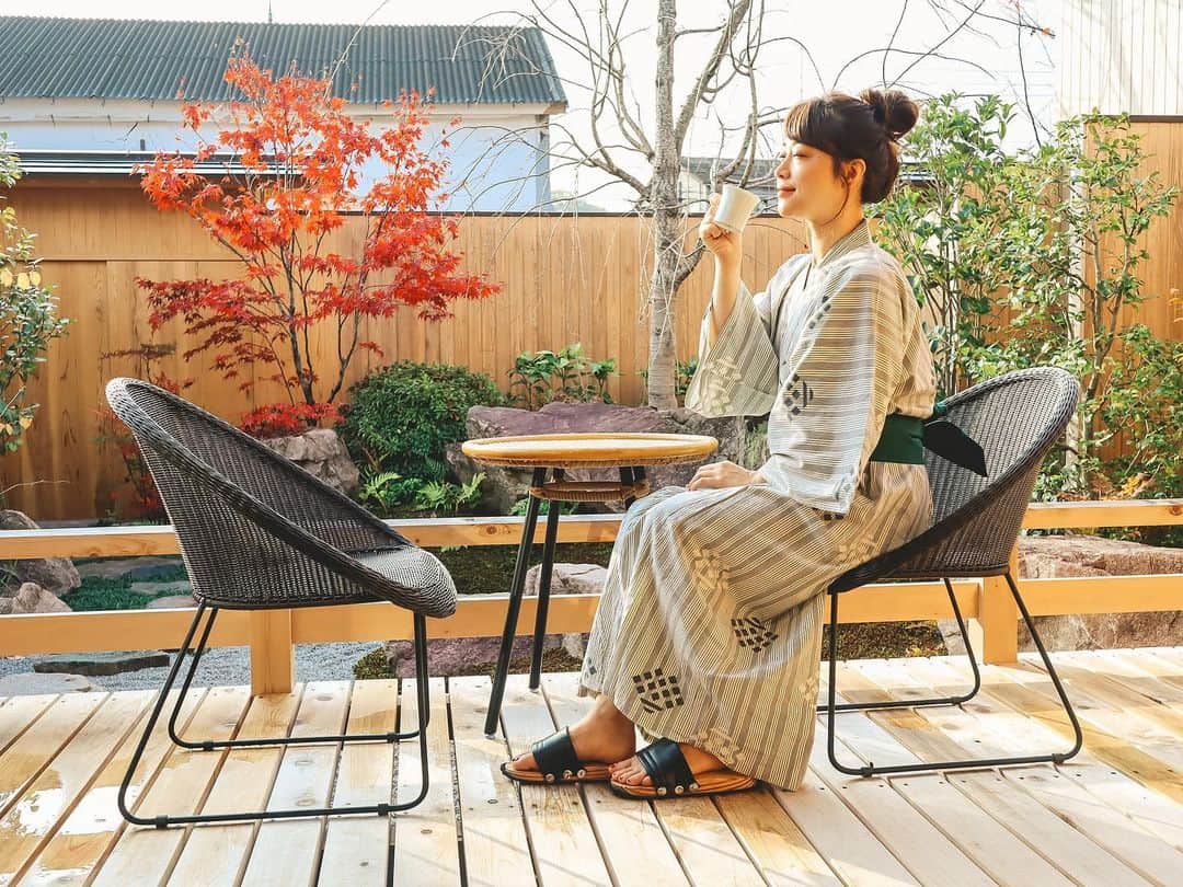 Kozue Kawabeさんのインスタグラム写真 - (Kozue KawabeInstagram)「まだまだコロナによりみんな先が見えない不安が続きますね… 年末は近くにおこもりステイの予定ですが気兼ねなくいけますように。 先月はみんなgotoで活気を取り戻しつつあったのに😢 しかしめげずに乗り越えましょう！！ ㅤㅤㅤㅤㅤㅤㅤㅤㅤㅤㅤㅤㅤ ㅤㅤㅤㅤㅤㅤㅤㅤㅤㅤㅤㅤㅤ ㅤㅤㅤㅤㅤㅤㅤㅤㅤㅤㅤㅤㅤㅤㅤㅤㅤㅤㅤㅤㅤㅤㅤㅤㅤㅤ ㅤㅤㅤㅤㅤㅤㅤㅤㅤㅤㅤㅤㅤㅤㅤㅤㅤㅤㅤㅤㅤㅤㅤㅤ ㅤㅤㅤㅤㅤㅤㅤㅤㅤㅤㅤㅤㅤㅤ#美容 #美容好きな人と繋がりたい  #gotoキャンペーン #美肌  #旅行好き女子 #旅行好き #旅行好きな人と繋がりたい #旅行好き女子 #暮らすように旅する #おこもりステイ #国内旅行 #ホテル #hotel  #gotoキャンペーン #ステイケーション #wandersociety #ホテル巡り #スイートルーム #温泉宿 #温泉旅館   #大人コーデ #コーデ #ファッション #大人女子 #gotoトラベルキャンペーン #たびじょ　#tabijyo_hotel #genic_mag #genic_hotel #温泉 #温泉付き客室」12月4日 22時26分 - miyaco8