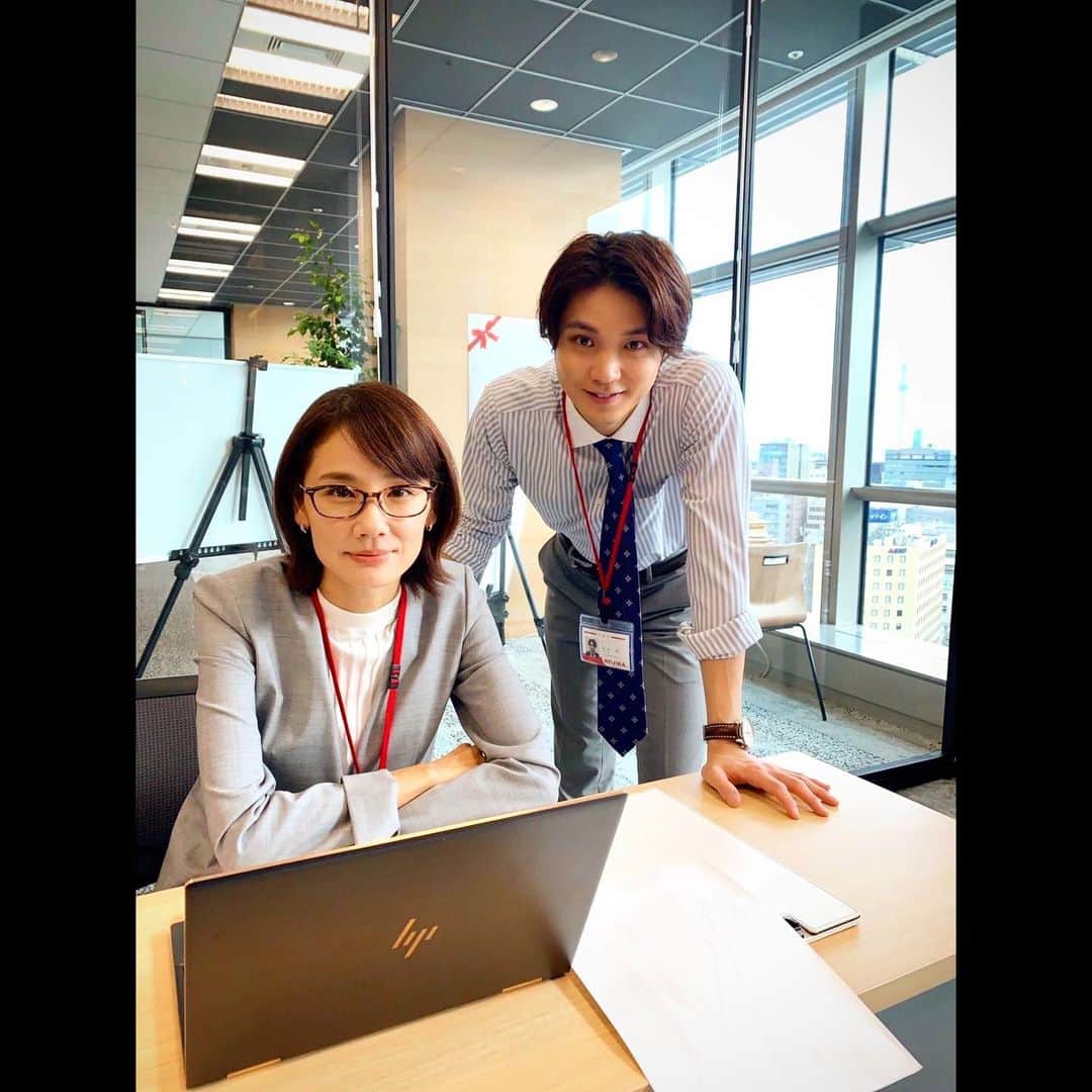磯村勇斗のインスタグラム：「.  もうあの頃には戻れないのか…  #恋する母たち #こいはは #優子さん #吉田羊 さん #来週は第8話」