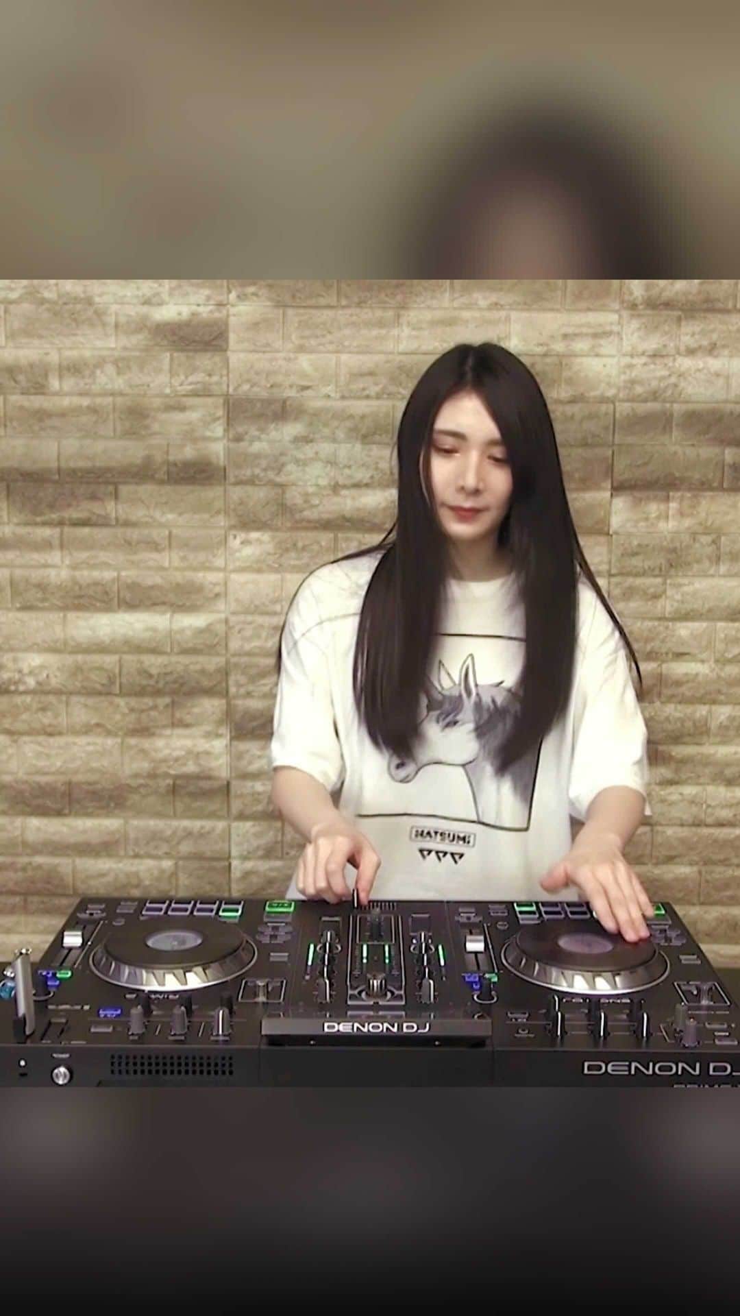 DJ NATSUMIのインスタグラム：「🌹🌹🌹🌹🌹Thank you @denondjofficial & @denondj_japan 💚 I playing with DENON DJ products "PRIME 2" .」
