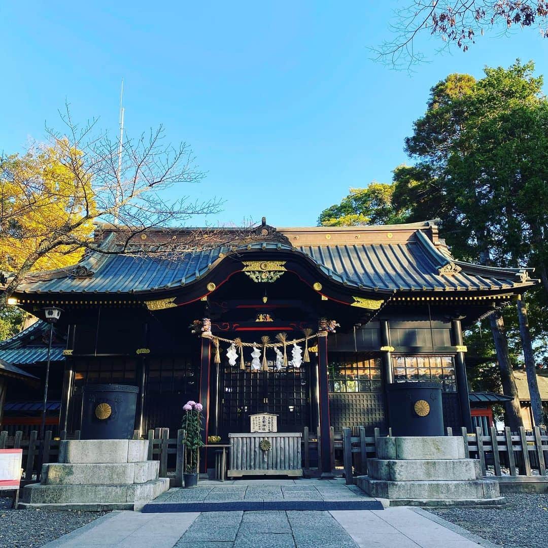 のインスタグラム：「千葉県長生郡にある上総一之宮 玉前神社です。運気アップの待ち受けにどうぞ。  12月10日発売！ Love Me Doの大予言 〜2021年から輝く未来を築くために〜   願いが叶う月見手帳2021  共にAmazonで予約受付中です。 よろしくお願いします。  #千葉県長生郡 #玉前神社 #上総一之宮玉前神社  #待ち受けにどうぞ  #開運画像 #運気アップ画像 #LoveMeDoの大予言 #月見手帳 #願いが叶う月見手帳 #願いが叶う月見手帳2021」