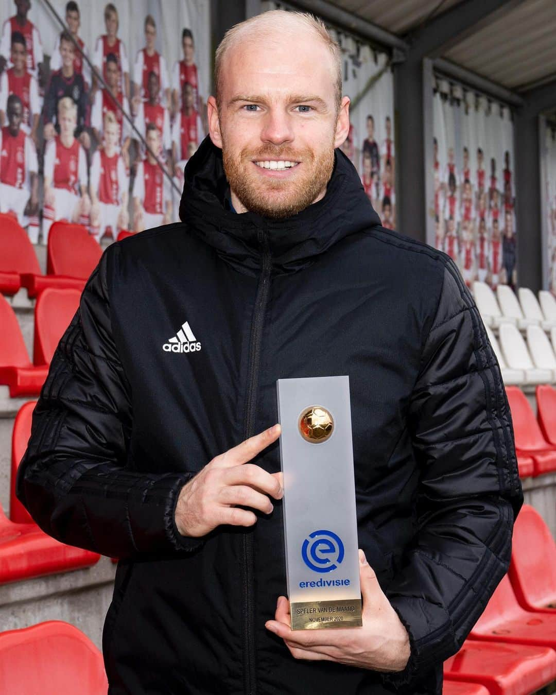 アヤックス・アムステルダムさんのインスタグラム写真 - (アヤックス・アムステルダムInstagram)「So deserved, @DavyKlaassen! 👏 ➥ Player of the Month @Eredivisie」12月5日 0時55分 - afcajax