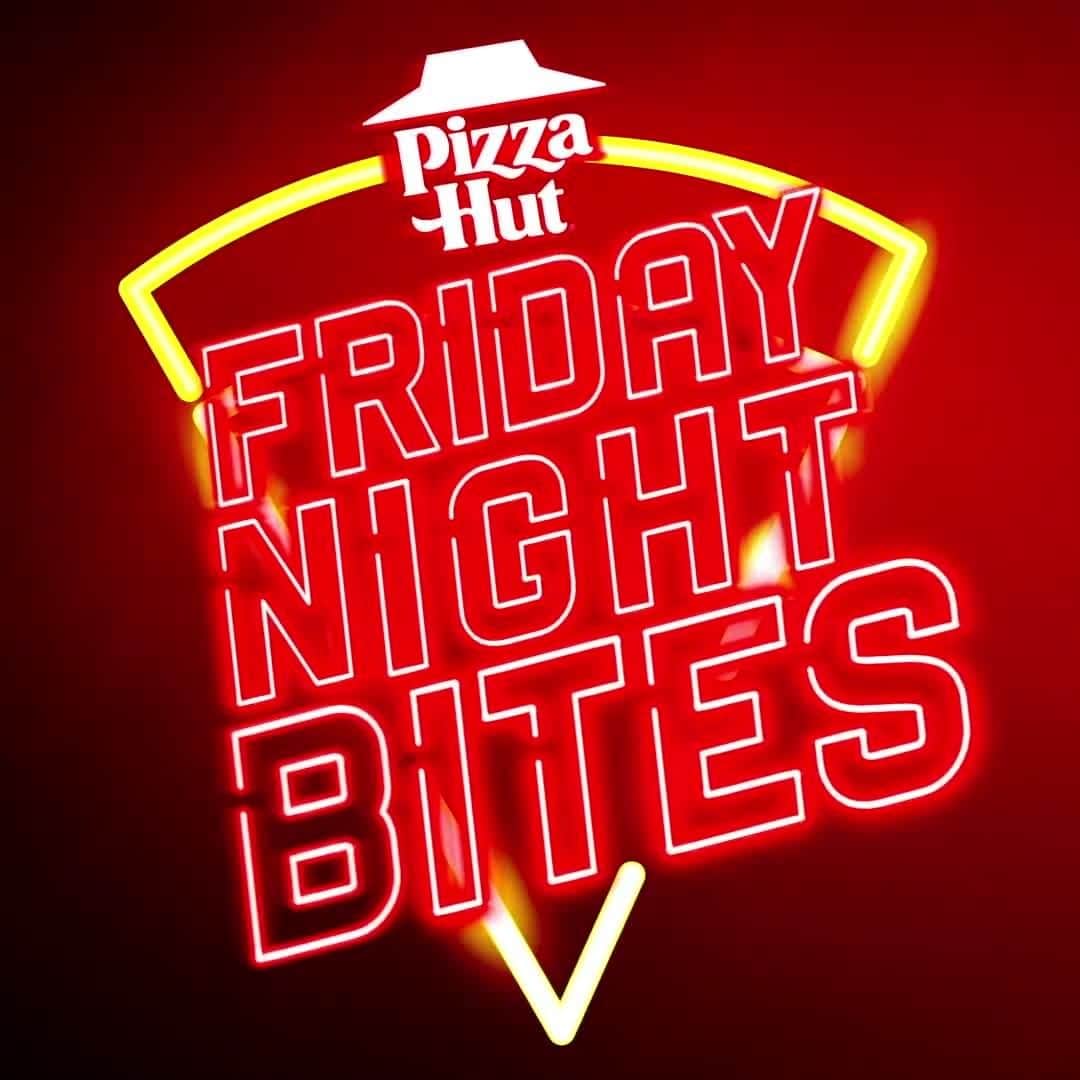 Pizza Hutのインスタグラム：「Don't forget to tune into tonight's #FridayNightBites at the link in our bio - this week's guest is @Logic and you won't wanna miss it. 🍕🎮🙌 #PizzaHutPartner」