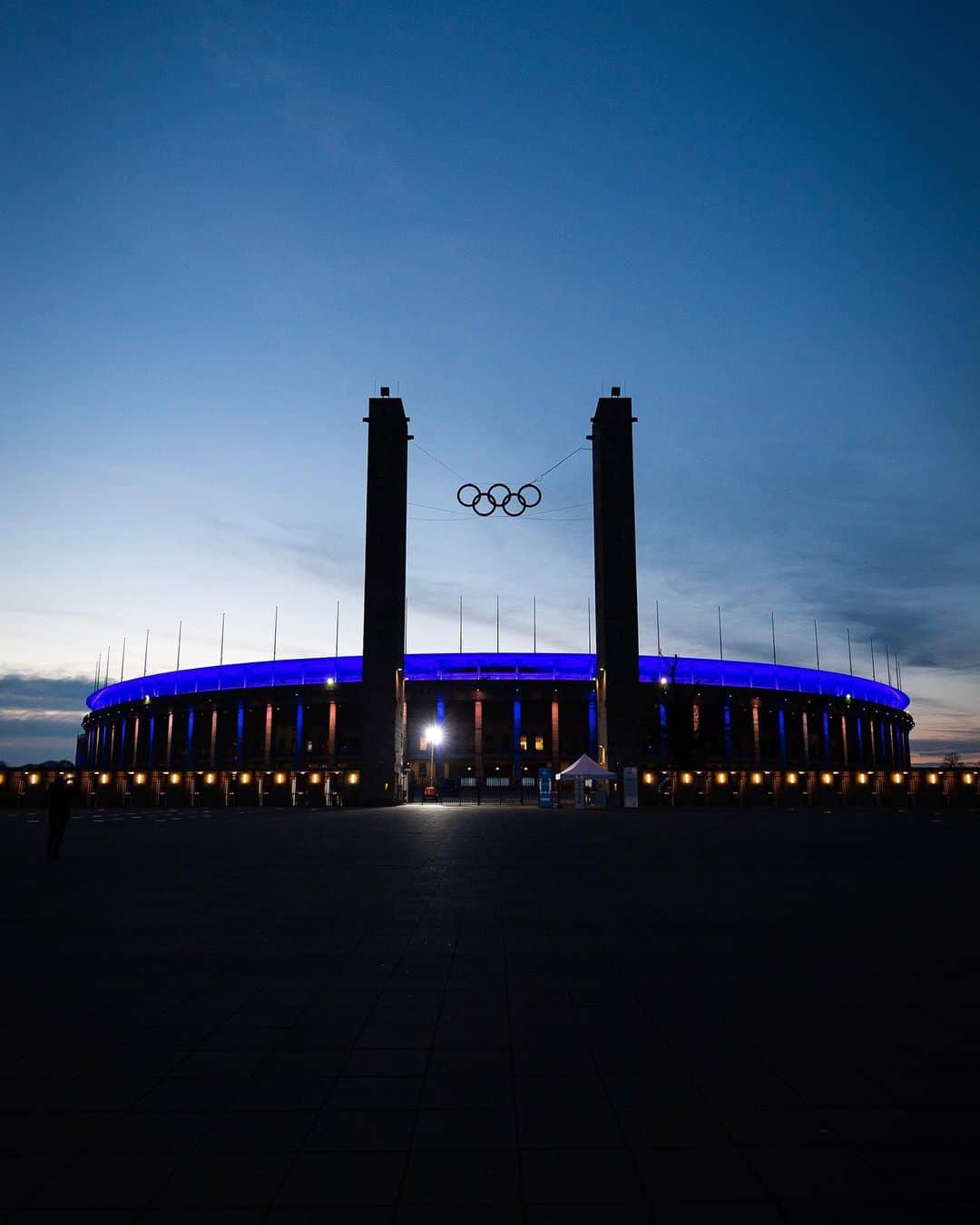 ヘルタ・ベルリンのインスタグラム：「Der Countdown läuft! 🤩🤩 . . #BSCFCU #derby #HaHoHe #herthabsc」