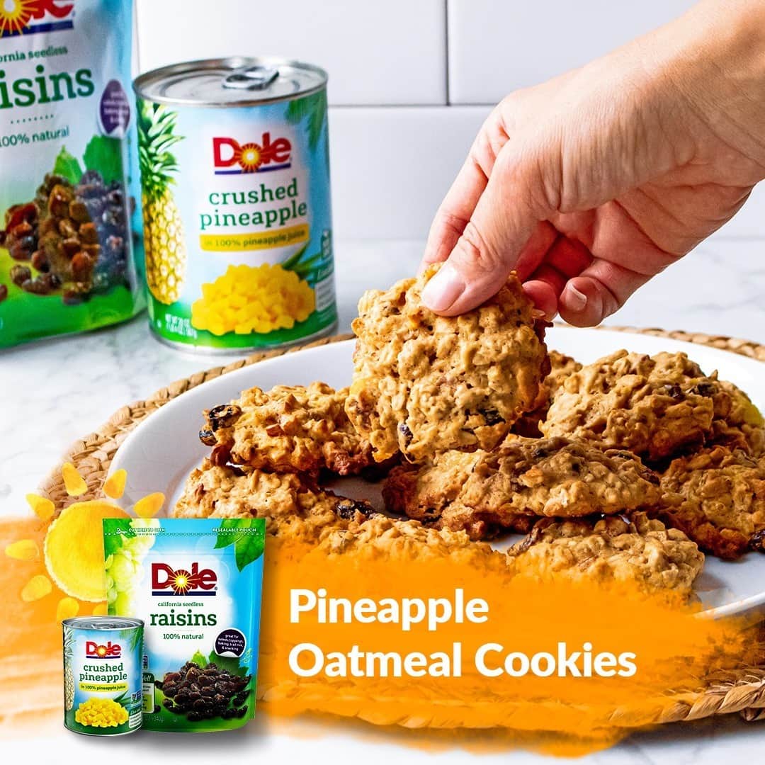 Dole Packaged Foods（ドール）のインスタグラム：「Celebrate National Cookie Day with this tropical addition to your next cookie plate!   INGREDIENTS: 1 can (20 oz.) DOLE® Crushed Pineapple in 100% Pineapple Juice 1-1/2 cups packed brown sugar 1 cup butter or margarine, softened 1 egg 3 cups old fashioned or quick cooking oats 2 cups all-purpose flour 1 teaspoon baking powder 1 teaspoon ground cinnamon 1/2 teaspoon salt 1 cup DOLE® California Seedless Raisins or DOLE® California Golden Raisins 1 cup chopped almonds, toasted (optional)  DIRECTIONS: 1) Preheat oven to 350°F. Drain pineapple well; reserve 1/2 cup juice. 2) Beat sugar and butter until light and fluffy in large bowl. Beat in egg, crushed pineapple and reserved juice. 3) Combine oats, flour, baking powder, cinnamon, salt, raisins and almonds in medium bowl. Stir into pineapple mixture. 4) Drop by heaping tablespoonful onto greased cookie sheets. Shape with back of spoon. 5) Bake 20 to 25 minutes or until golden. Cool on wire racks.」