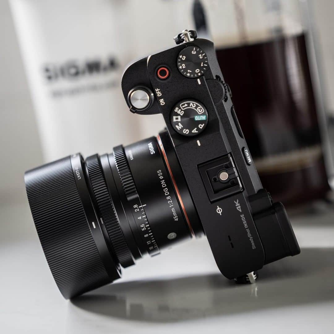 Sigma Corp Of America（シグマ）さんのインスタグラム写真 - (Sigma Corp Of America（シグマ）Instagram)「We can't wait for the new SIGMA I series lenses to arrive in January!  The compact form and durable construction makes them perfect everyday lenses, and they go ever so nicely with full-frame mirrorless models like the A7C and our own SIGMA fp.  Link in bio or: bit.ly/sigma-iseries  #SIGMA #sigmaphoto #SIGMA24mmF35Contemporary #SIGMA35mmF2Contemporary #SIGMA65mmF2Contemporary #SIGMAContemporary #SIGMAContemporaryPrime #SIGMADGDN #Iseries #SIGMAIseries」12月5日 2時00分 - sigmaphoto
