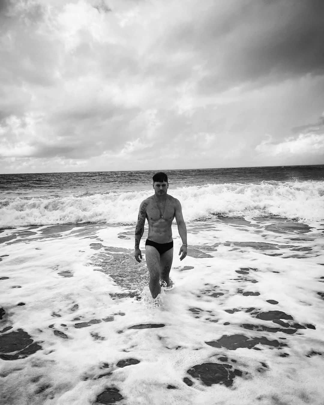 レオン・エルスのインスタグラム：「🧜🏻‍♂️」