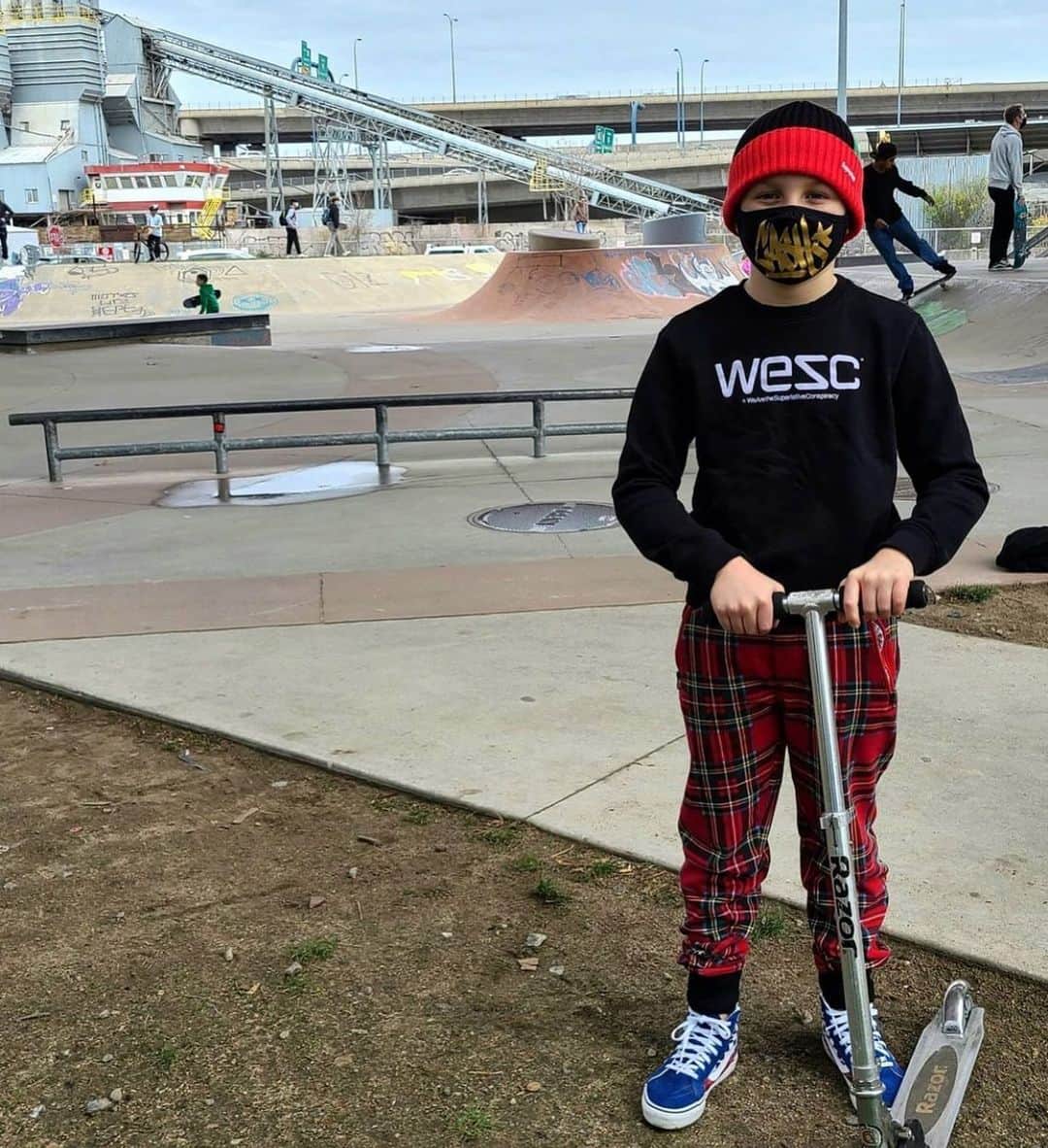 ウィーエスシーのインスタグラム