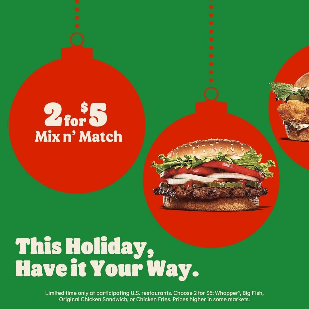 バーガーキングさんのインスタグラム写真 - (バーガーキングInstagram)「spend the holiday season with your loved ones… like the 2 for $5. would you like to mix and match with that? would you like to mix and match with that?  order the 2 for $5 at BK. 🎄」12月5日 2時41分 - burgerking