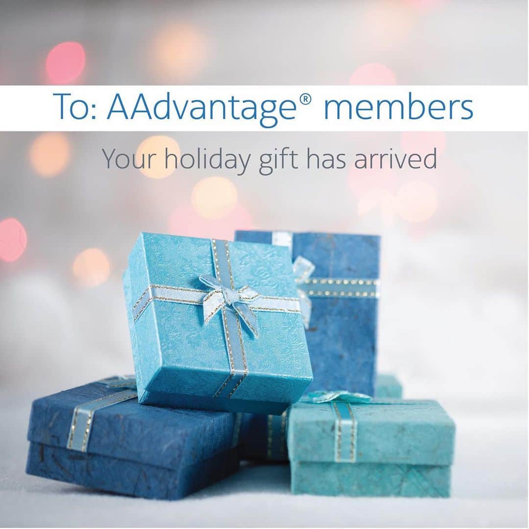 アメリカン航空のインスタグラム：「This holiday season, our greatest gift is you. So we’re gifting every AAdvantage® member something special. Log in and register by Dec. 16 to claim and reveal your holiday gift — it will be waiting in your wallet. Link in bio.」