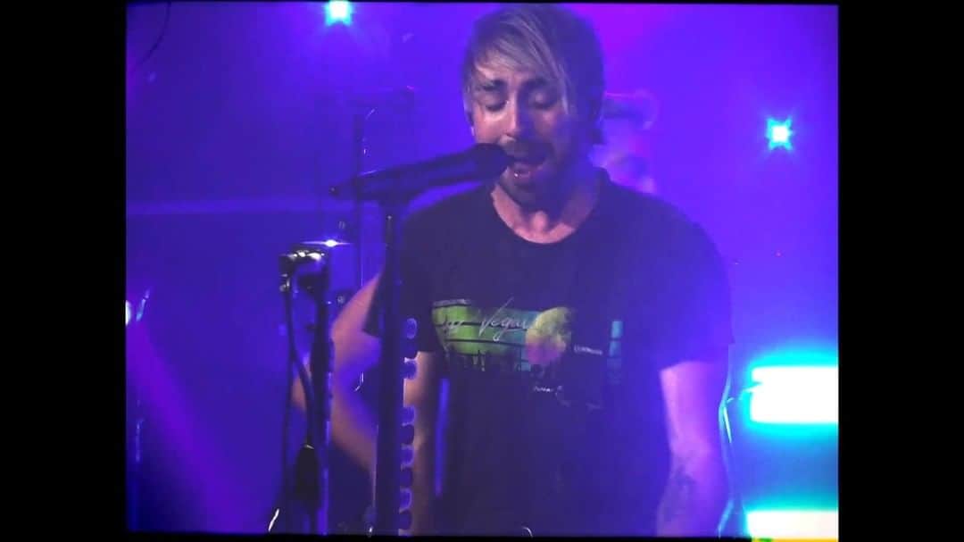 All Time Lowのインスタグラム：「It’s a #BasementNoise Friday 🎉 see you at 3pm PT / 6pm ET for @alexgaskarth’s choice set. shop.alltimelow.com for tickets!」