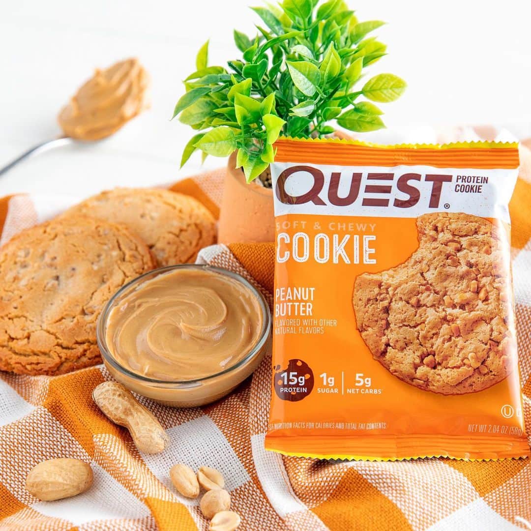 questnutritionさんのインスタグラム写真 - (questnutritionInstagram)「#NATIONALCOOKIEDAY GIVEAWAY! 🍪🙌💙 Who loves cookies!? TWENTY (20) winners will win a box of each soft & chewy Quest Protein Cookie (five boxes total)! 🤩 • TO ENTER, see the steps below: • 1️⃣. LIKE this post. 2️⃣. FOLLOW @questnutrition. (We check 🧐) 3️⃣. TAG YOUR COOKIE CREW!👇 (You can tag multiple friends. ONE FRIEND ONLY TAGGED PER COMMENT. The more people you tag = higher chance of winning. So tag as many of those special people away! 🎉) • Winners will be announced on 12/11/20 in the comments. U.S. winners only. Must be 18+ or older to win. Each winner will win: (1) 4-Pack Box of Chocolate Chip, (1) 4-Pack Box of Peanut Butter Chocolate Chip, (1) 4-Pack Box of Peanut Butter, (1) 4-Pack Box of Double Chocolate Chip, and (1) 4-Pack Box of Snickerdoodle. Contest is not affiliated with Instagram. Good luck! #OnaQuest #QuestNutrition」12月5日 4時26分 - questnutrition