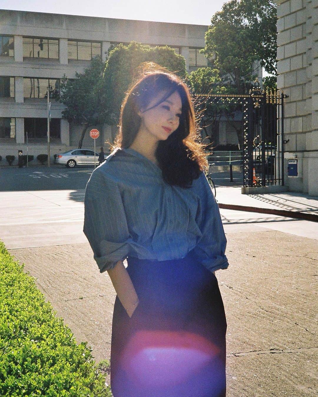 カン・ミンギョン のインスタグラム：「@filmingki 필름 계정을 만들었어요... 총총총」