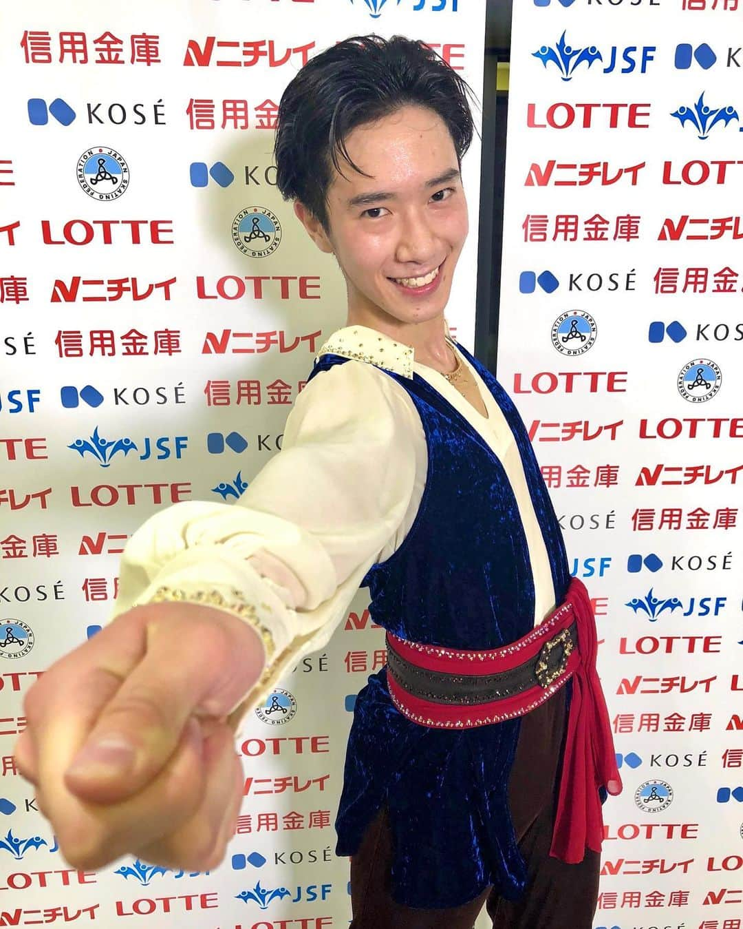 フジテレビスケートのインスタグラム：「❄️フィギュアスケート❄️ 2020年12月25日開幕🎊 全日本選手権@長野🍎  #figureskate #フィギュアスケート #全日本選手権 #出場全選手紹介 #DAY4 #ラストイヤー #小林建斗 #小林諒真 #唐川常人」