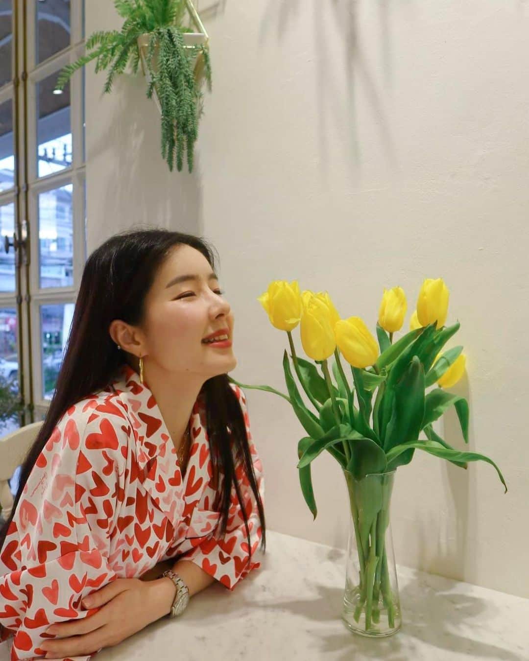 GYEON SEOのインスタグラム：「_* ♥️♥️♥️ . . @gentlewomanstore」