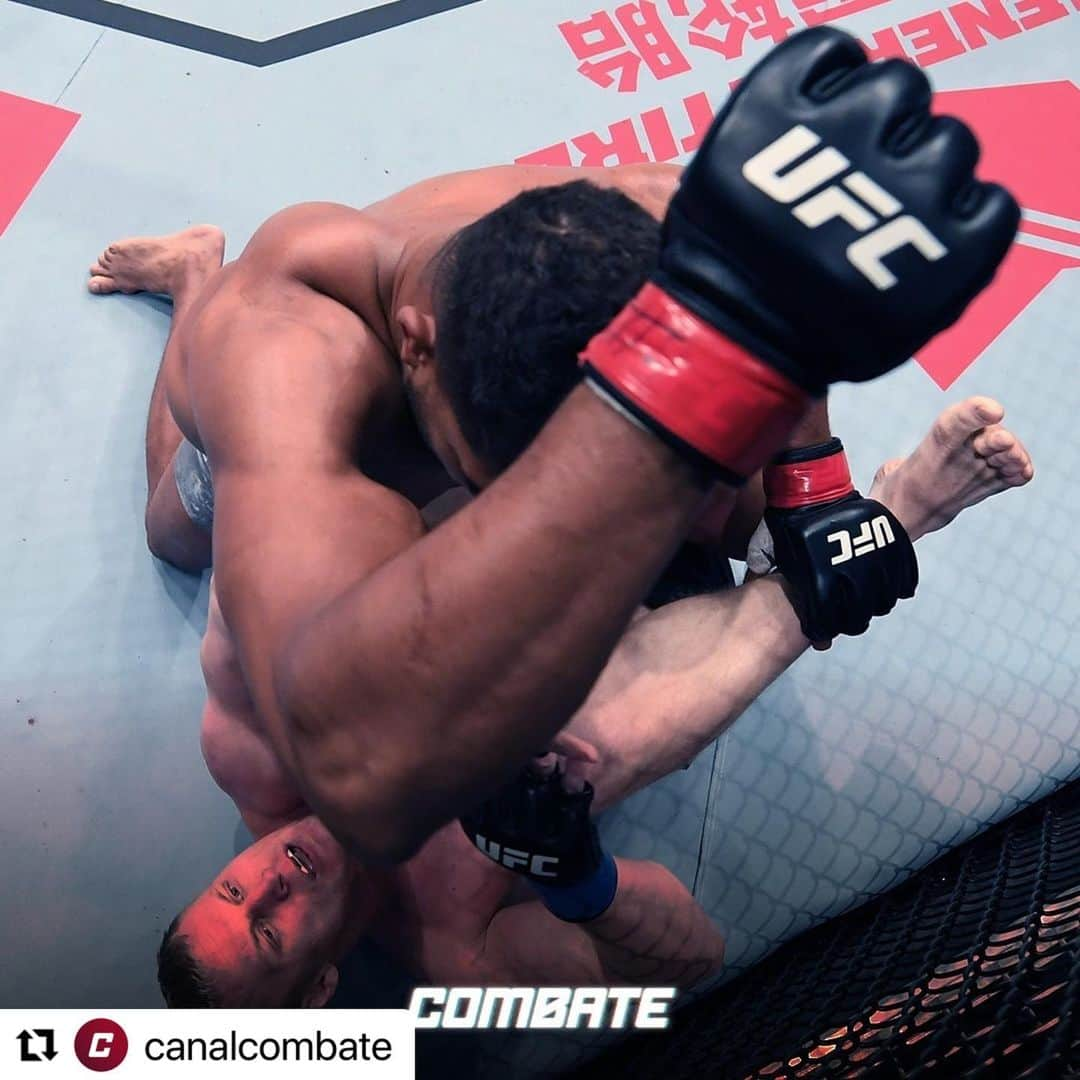 アリスター・オーフレイムさんのインスタグラム写真 - (アリスター・オーフレイムInstagram)「💥 #Repost @canalcombate」12月5日 7時07分 - alistairovereem