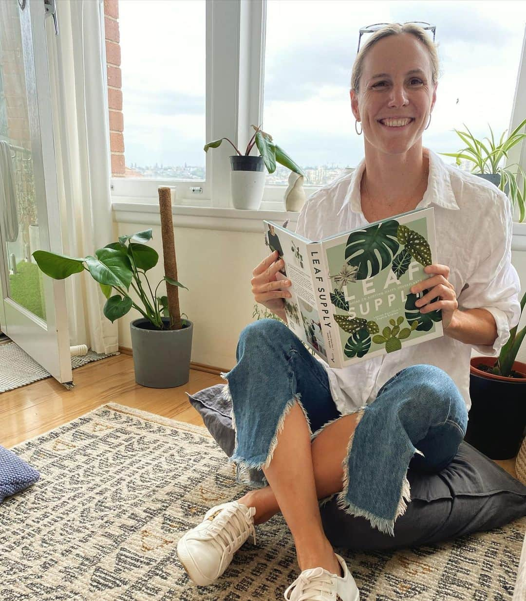 ブロンテ・キャンベルさんのインスタグラム写真 - (ブロンテ・キャンベルInstagram)「Some people can’t wait to go on vacation, I can’t wait to go home and look after my plants  @hiltoncarter」12月5日 10時24分 - bronte_campbell