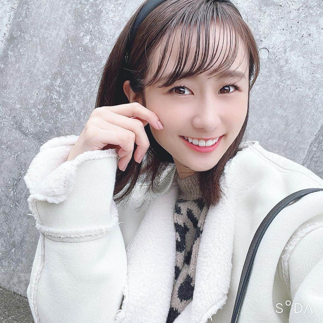 筒井萌子のインスタグラム：「*  歯医者さんがこの写真みて思う事は この子、歯抜いたんやなってこと🦷笑 昔、矯正した時に4本抜いて親知らずも抜いたから 普通の人より8本少ないってことよね？？ 将来大丈夫なんかなってふと思いました🙋‍♀️笑  そんな事はどうでもいいのですが YouTube見てください🤗💕 チャンネル登録もよろしくね⭐️ バーディーパットみてねー😚 ・ #筒井萌子 #女優 #actress #モデル #model #岡山 #youtube #もえちゃんねる　 #shooting #instagood #instalike #converse #撮影 #followme #instalike #ゴルフ #ゴルフ女子 #ゴルフコーデ #골프 #좋아요반사 #좋아요그램 #좋아요환영 #데일리그램 #패션 #오오티디 #카페」