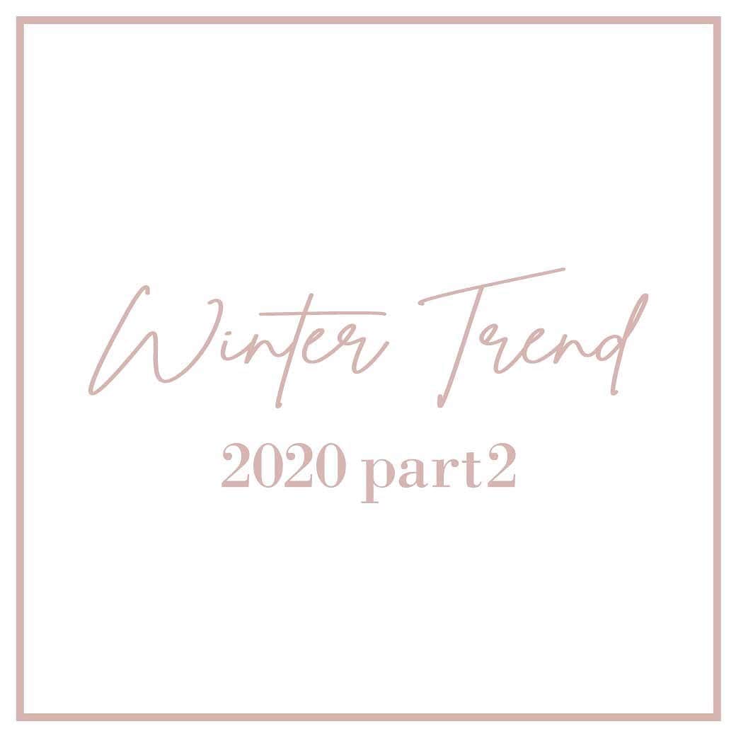 ネイルショップTATさんのインスタグラム写真 - (ネイルショップTATInstagram)「～pick up 特集♪～  。*:゜Winter Trend 2020 part2゜:。*。  こちらの特集では、ジェルブランドごとに季節のトレンドカラー5色をpickupしてご紹介しております♪  2020-2021の冬のトレンドカラー5色は画像をご覧ください^^  特集内ではpickupされたトレンドカラーを使ったアートデザインも約40種類掲載しております！  さらに‟-TREND ITEM-”コーナーでは、冬ネイルにオススメのアートアイテムたちをpickup★(画像2枚目参照)  ぜひ今期の冬ネイルの参考にしてみてくださいね♪  特集‟Winter Trend 2020 part2”は、TATのHPトップページにあるバナーからご覧いただけます！  #nailtat#nailshoptat#ネイルティーエーティー#ティーエーティー #ネイル #トレンドカラー #冬ネイル #冬デザイン #ウィンターネイル」12月5日 12時41分 - nailshoptat