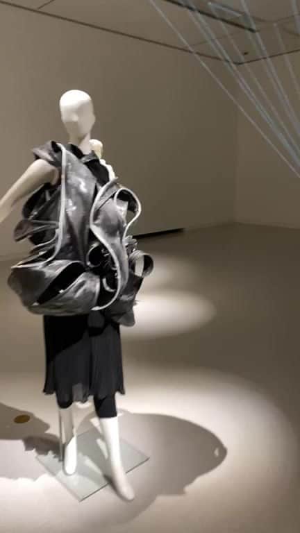 ARAKI SHIROのインスタグラム：「@ fukuoka art museum 2020/12/1〜12/6  #arakishiro#福岡市美術館」