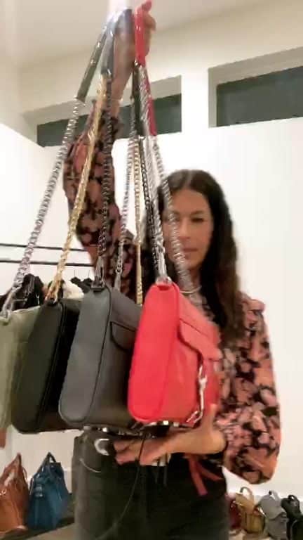レベッカミンコフのインスタグラム：「See my latest goodies and how to wear and style!」