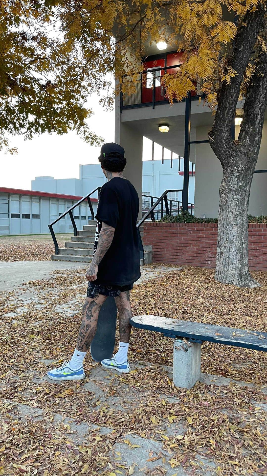 ナイジャ・ヒューストンのインスタグラム：「New YouTube up from the NorCal trip check that shittt! Link in bio」
