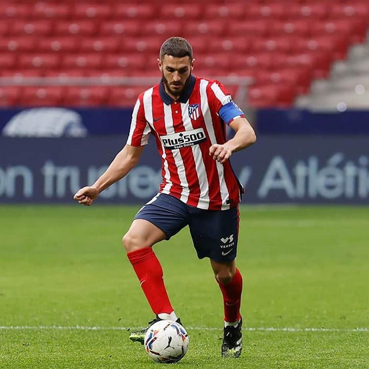 コケさんのインスタグラム写真 - (コケInstagram)「Los tres puntos se quedan en casa ➕3️⃣👊🏼 Muy feliz por ser el jugador con más victorias oficiales en la historia del @atleticodemadrid. Por muchas más!! ❤️🤍 #AúpaAtleti」12月20日 2時26分 - koke6