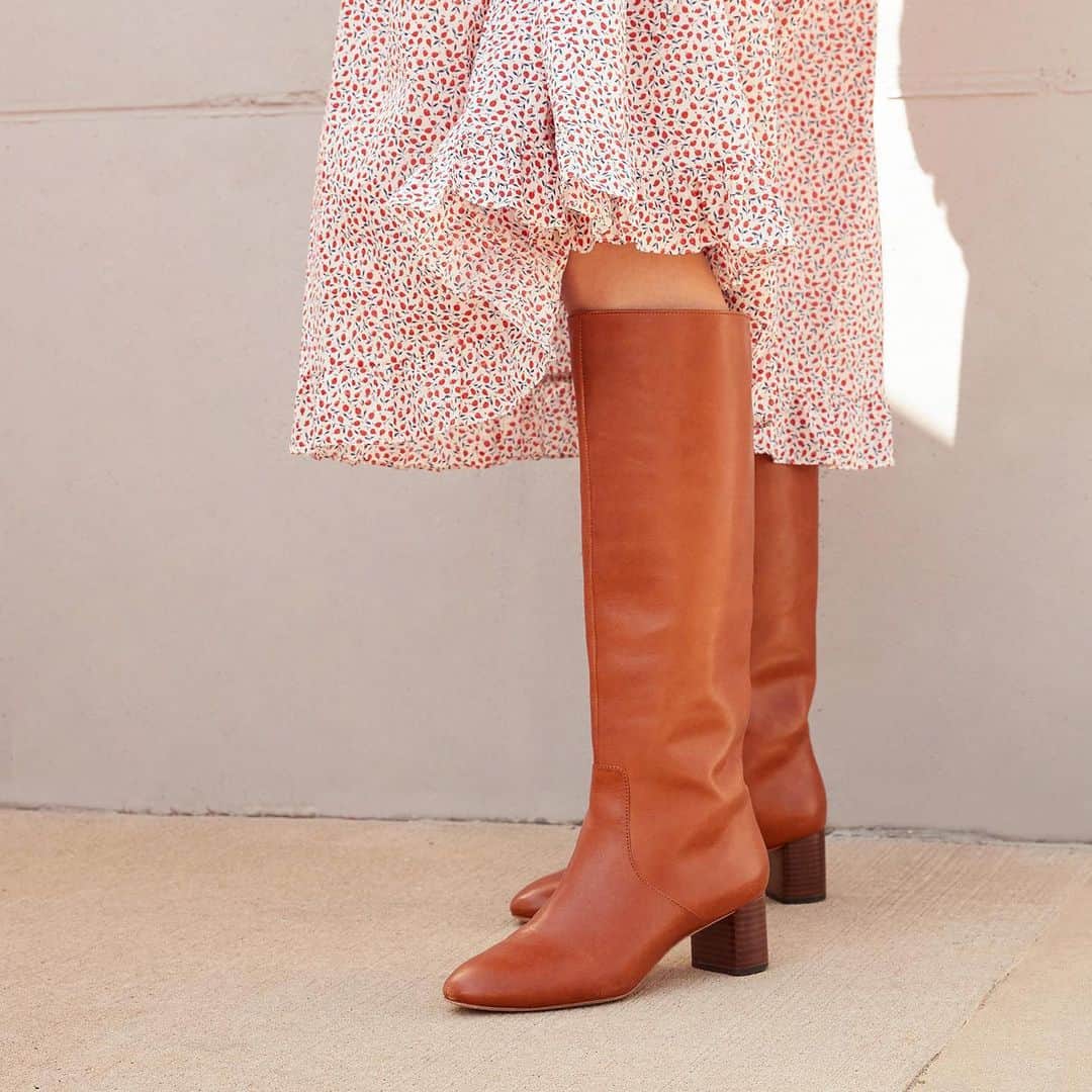 のインスタグラム：「Our beloved cognac Gia is 30% this weekend in our Boot Sale. You can shop at the link in our bio!」