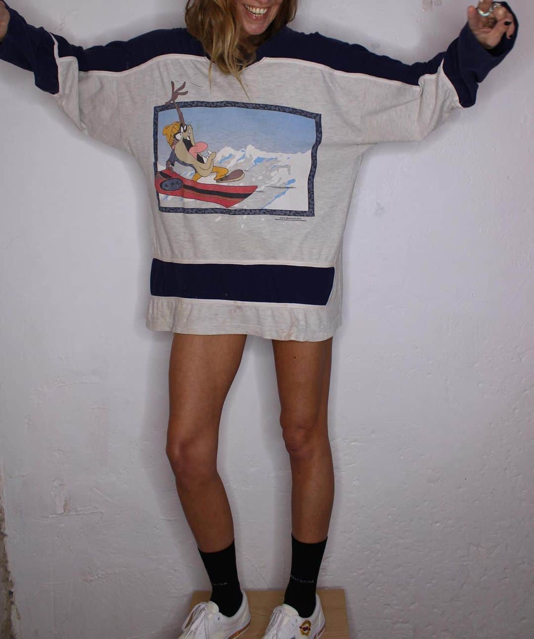 アメリカンレトロのインスタグラム：「Love our 5 minutes photo shoots with Isabella 💫🤍 ARSTUDIO @americanretrostudio ♻️✨💗 #dreamteam 🌸 #Love&Fun🧚🏻‍♀️💞 Available at the shop or online www.americanretrostudio.com⚡️🖤」