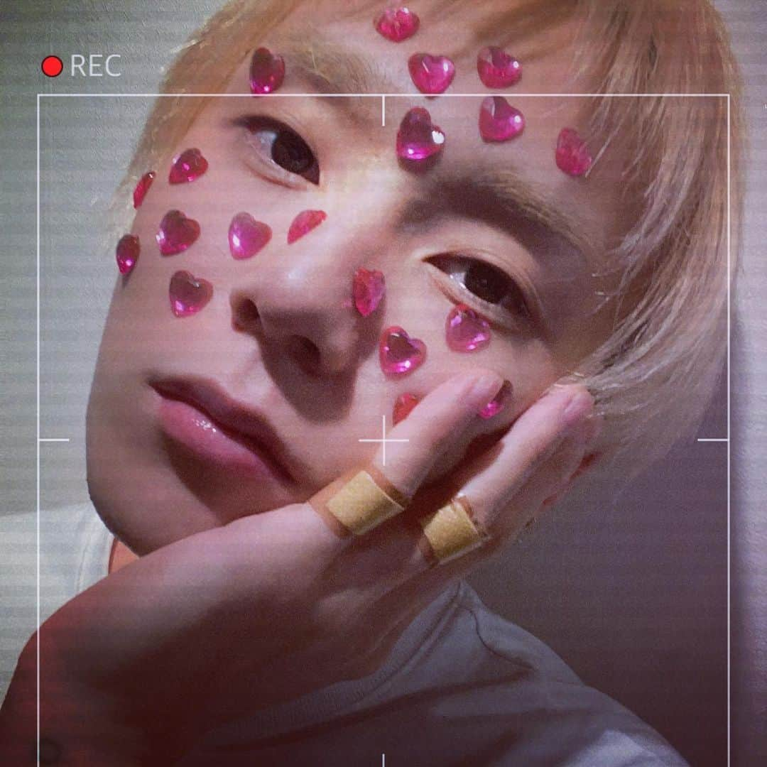 イドンさんのインスタグラム写真 - (イドンInstagram)12月20日 3時29分 - hyojong_1994